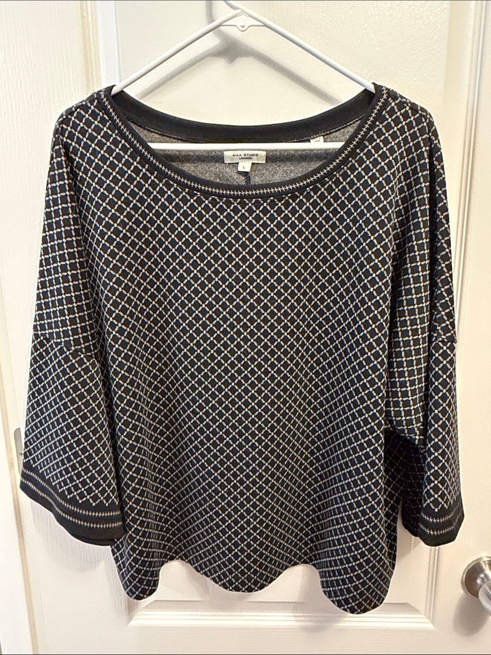 Max Studio Black & White Lattice Knit Scoop-Neck Top